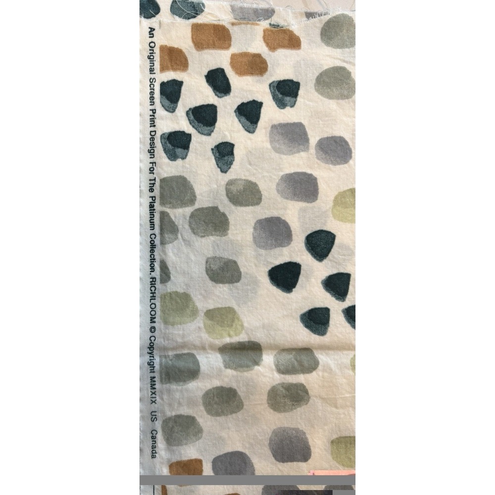Richloom Pfeiffer Verdant Collection 42" x 35"Fabric Remnant
